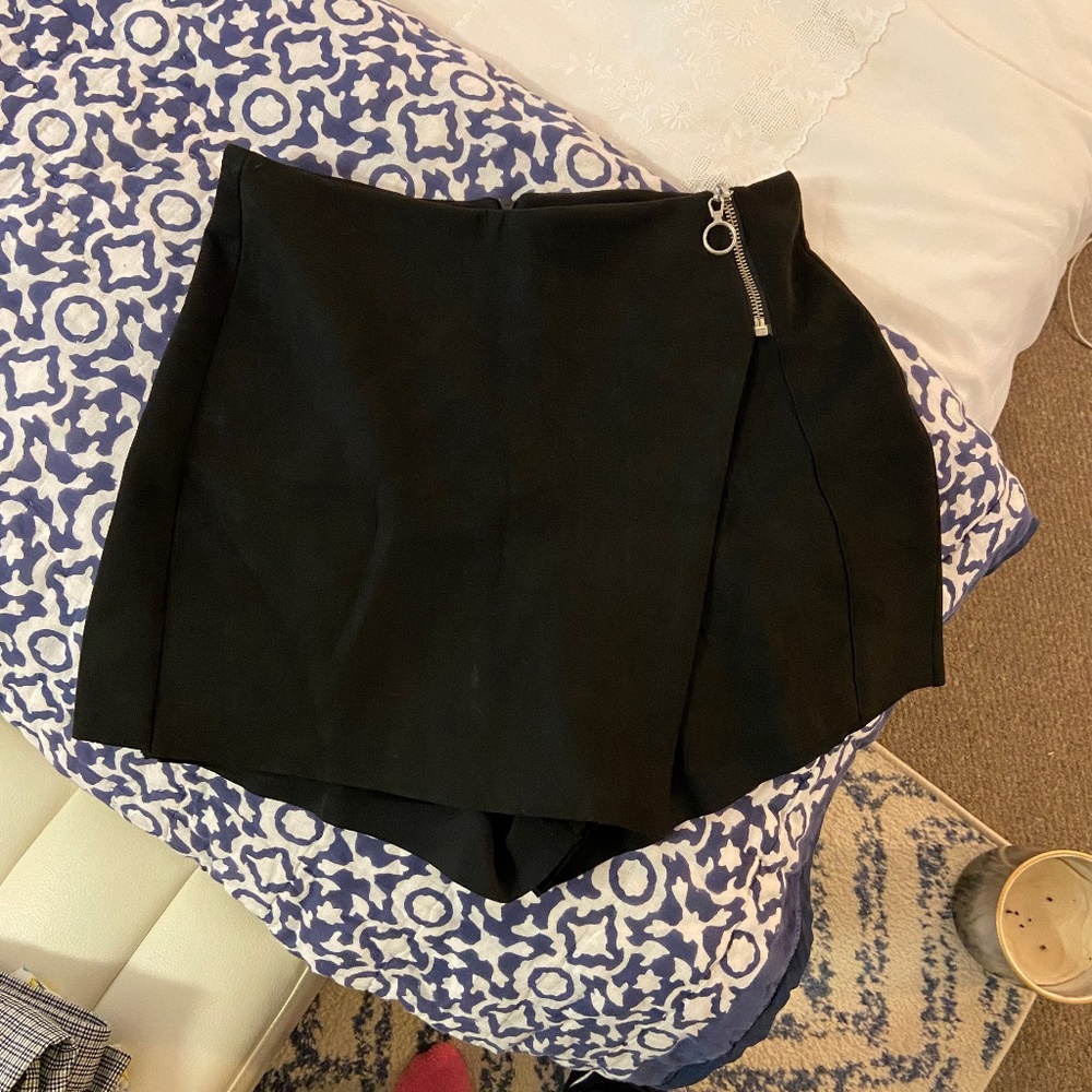 Zara Black Suede Skort